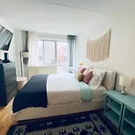 Cozy Apartment, Hell\'S Kitchen!!
