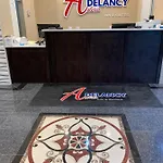 Hotel Astoria Delancy & 3*