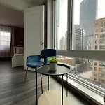 Apartment And The City, Empire State Building