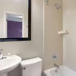La Quinta By Wyndham Park New York