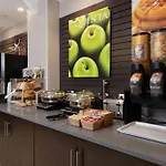 La Quinta By Wyndham Park Hotel 3*
