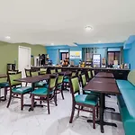 Hotel Days & By Wyndham Jamaica Jfk Airport 2*