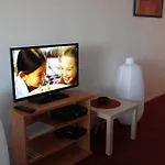 New York Queens Studio Apartment