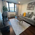 Apartment Cozy 1 Bedroom With Outdoor Patio Space New York