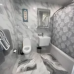 Cozy 1 Bedroom With Outdoor Patio Space
