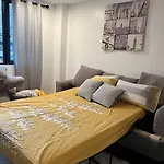 Cozy 1 Bedroom With Outdoor Patio Space