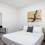 Comfort Studio Flatiron Area Apartment