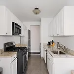 Designed 3Br In Upper Manhattan With Washer And Dryer