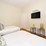 Two Bedroom Apartment With Great Location In Nyc