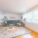 Cozy One Bedroom Close To Jfk