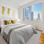 Large 3 Bedroom 2 Blocks From Times Square