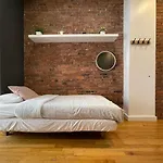 And The City, Empire State Building Apartment *