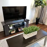 Apartment Cozy 1 Bedroom With Outdoor Patio Space New York