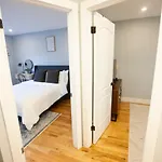 Alafia- Cozy Jfk Area - Is A Hosted Meaning The Host Live On Site * New York