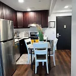 Apartment Cozy 1 Bedroom With Outdoor Patio Space New York