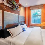 Nyc Duplex & Private Garden Oasis!!