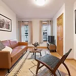 Fully Furnished Two Bedroom Apartment In Nyc