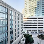 Lic 1Br W Doorman Gym Pool Wd Nr East River Nyc-942