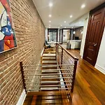 Renovated Brownstone W Outdoor Space