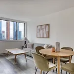 Apartment Midtown West 2br W Doorman Gym Wd Nr Times Sq Nyc-1068 *
