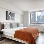 Midtown West 2br W Doorman Gym Wd Nr Times Sq Nyc-1068 Apartment *