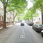 Lux 1 Bedroom With A Private Yard In A Historical Home