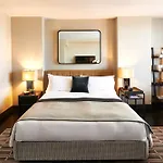 Sixty Soho Hotel 4*