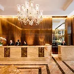Trump International Hotel 5*