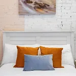 Apartment Swj Btm G, 1 And 2 - Save On 2day+ Stays_6br Triplex *