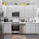 Swj Btm G, 1 And 2 - Save On 2day+ Stays_6br Triplex Apartment *