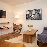 Queen Studio In Nyc