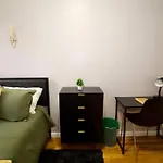 Tuk Ahoy - Emerald Suite 3C With Shared Spaces