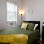 Tuk Ahoy - Emerald Suite 3C With Shared Spaces