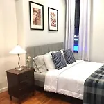 Cozy Studio Chinatown! Location!