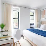 444-4C Newly Renovated Studio In Hell\'S Kitchen
