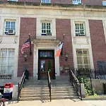 Studio By New York Harbor