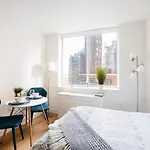 Modern Studio Apartment At East Side