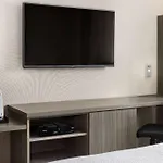 Ramada By Wyndham Bronx