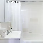 83-2fe Ues Park Newly Furnished New York