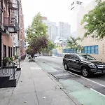 Midtown West 2Br W Wd Wine Fridge Nr 1 Train Nyc-909