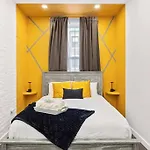 Apartment Swj Btm G, 1 And 2 - Save On 2day+ Stays_6br Triplex New York