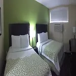 Hotel Days & By Wyndham Jamaica Jfk Airport 2*