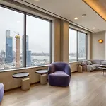 Midtown West 2br W Doorman Gym Wd Nr Times Sq Nyc-1068 Apartment *