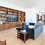 Midtown East 2Br W Gym Doorman Wd Nr Parks Nyc-1206