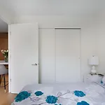 Luxurious 2 Bedroom Apartment In New York