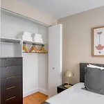 Uws 2br W Gym Doorman Elevator Nr Park Nyc-1047 Apartment *