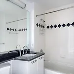 Uws 2br W Gym Doorman Elevator Nr Park Nyc-1047 Apartment