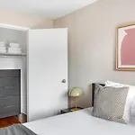 Uws 2br W Gym Doorman Elevator Nr Park Nyc-1047 Apartment *