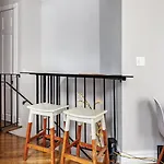 Room At The Heart Of East Village