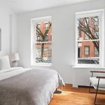 Minimalist Charm 2Br 1Bath